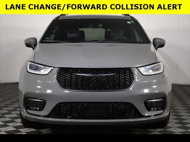 used 2023 Chrysler Pacifica car, priced at $39,722