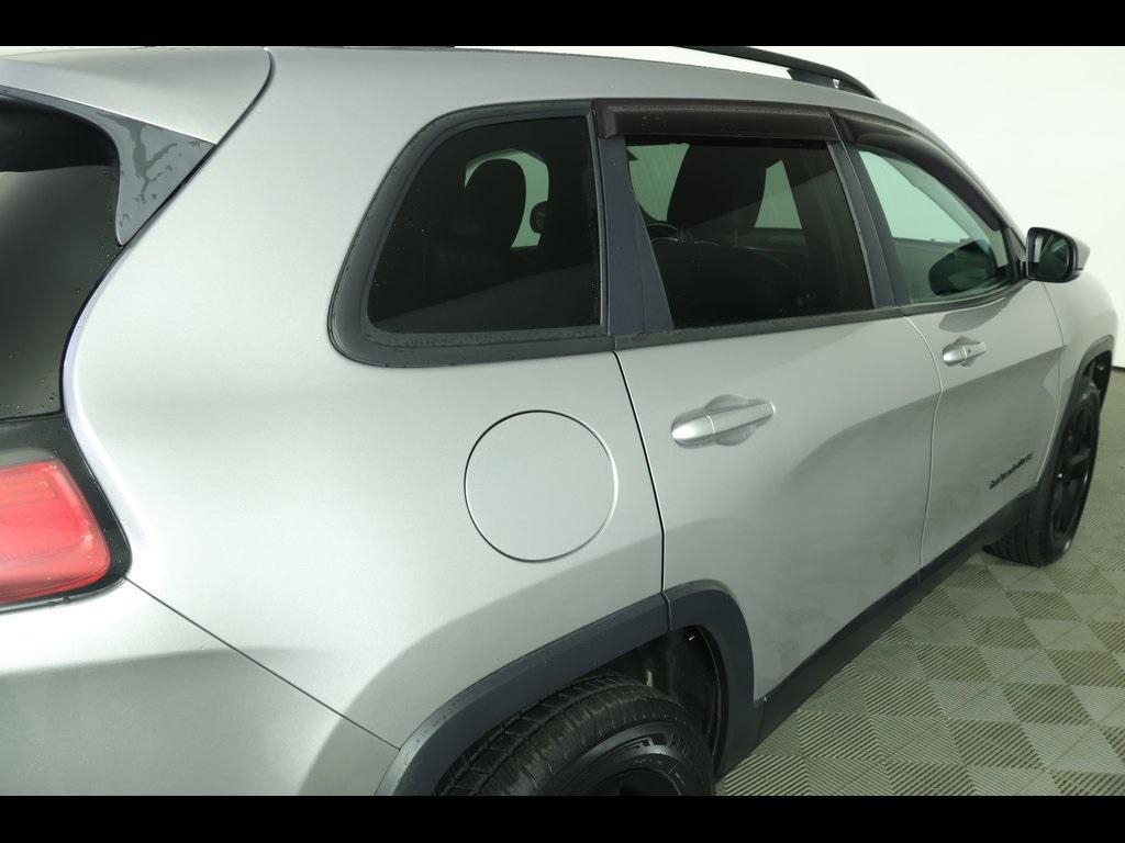 used 2021 Jeep Cherokee car, priced at $22,136