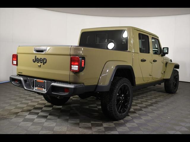 new 2025 Jeep Gladiator car, priced at $41,950