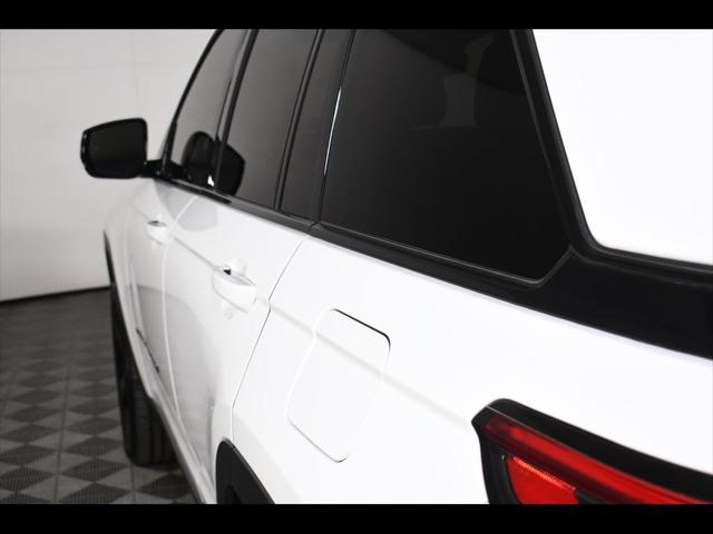 used 2023 Jeep Grand Cherokee car, priced at $36,060