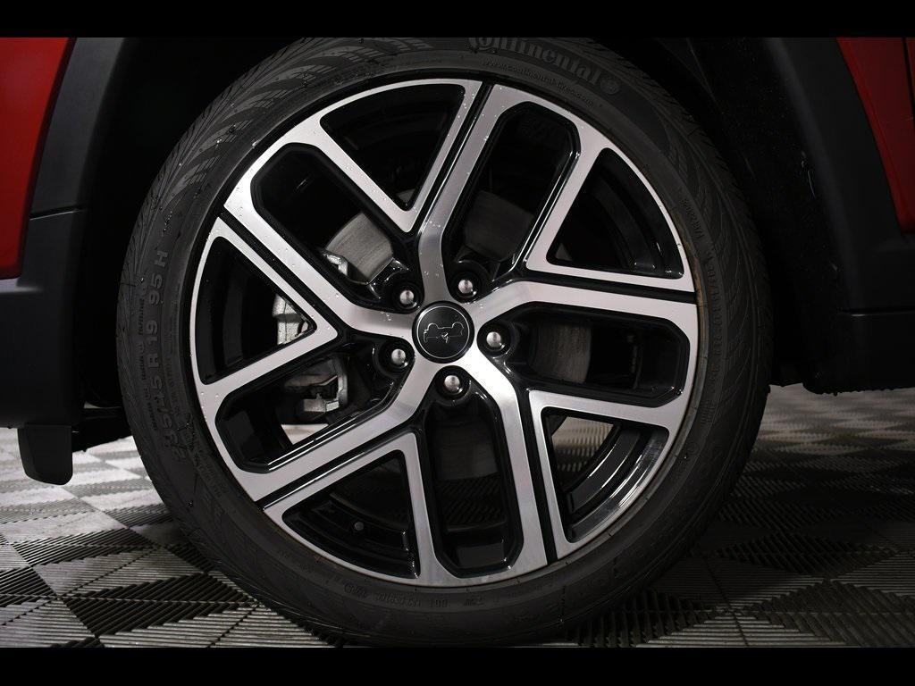 new 2025 Jeep Compass car, priced at $25,999