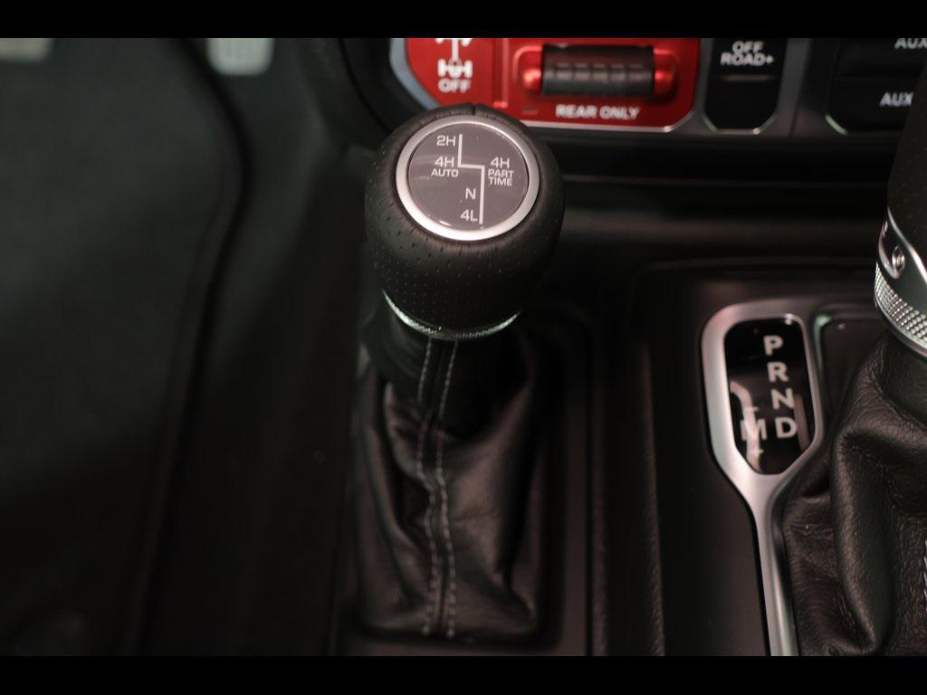 new 2025 Jeep Gladiator car, priced at $53,810