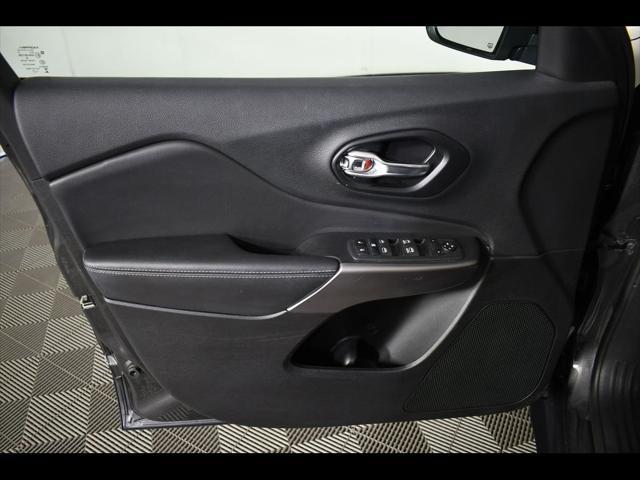 used 2022 Jeep Cherokee car, priced at $25,967