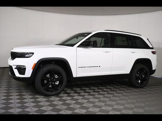 new 2025 Jeep Grand Cherokee car, priced at $50,265