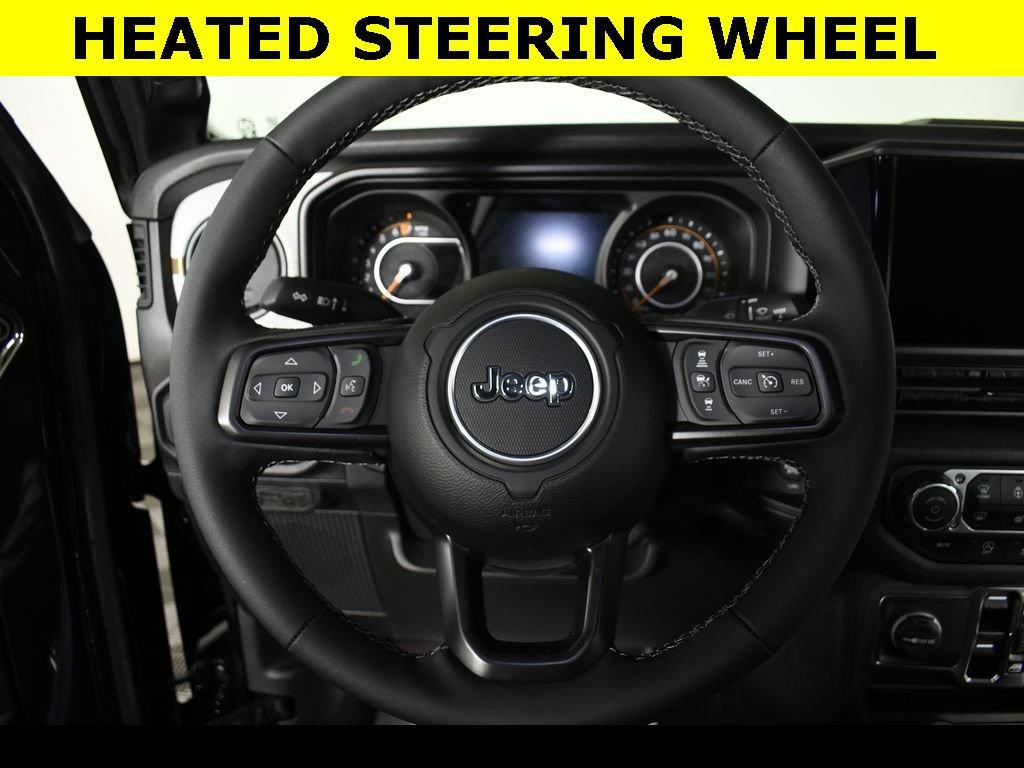 new 2025 Jeep Gladiator car, priced at $36,485