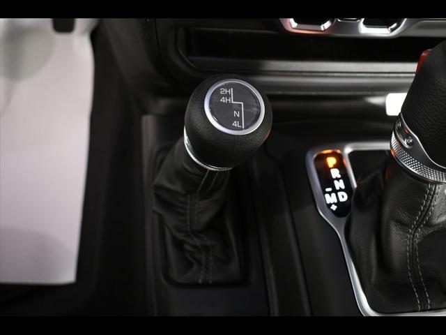 new 2025 Jeep Gladiator car, priced at $42,608