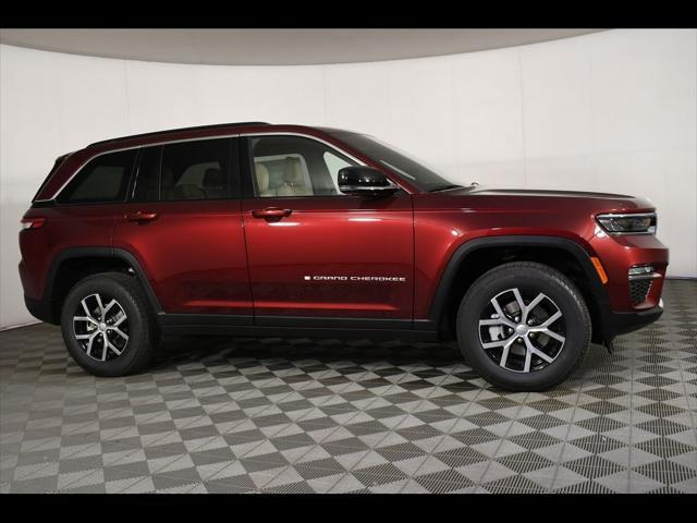 new 2025 Jeep Grand Cherokee car, priced at $46,141