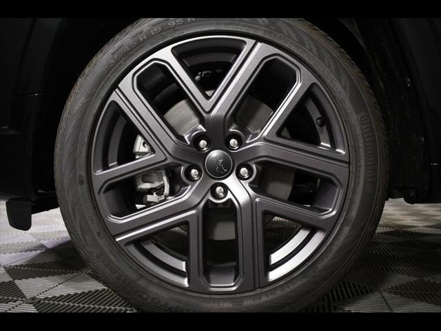 new 2025 Jeep Compass car, priced at $36,175