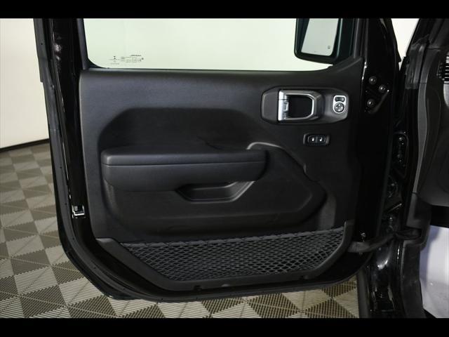 used 2022 Jeep Gladiator car, priced at $32,075