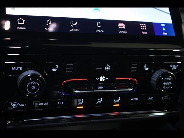 new 2025 Jeep Grand Cherokee car, priced at $44,071