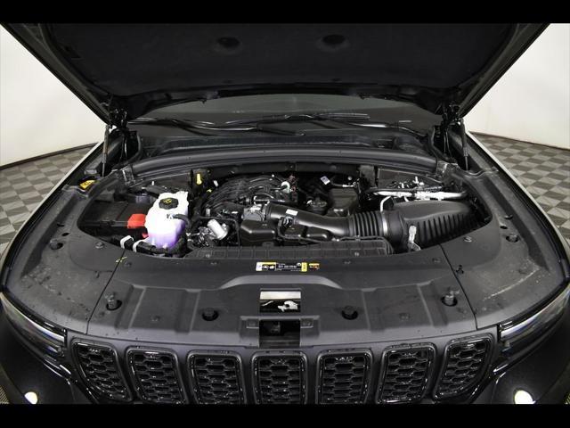 new 2025 Jeep Grand Cherokee car, priced at $44,071