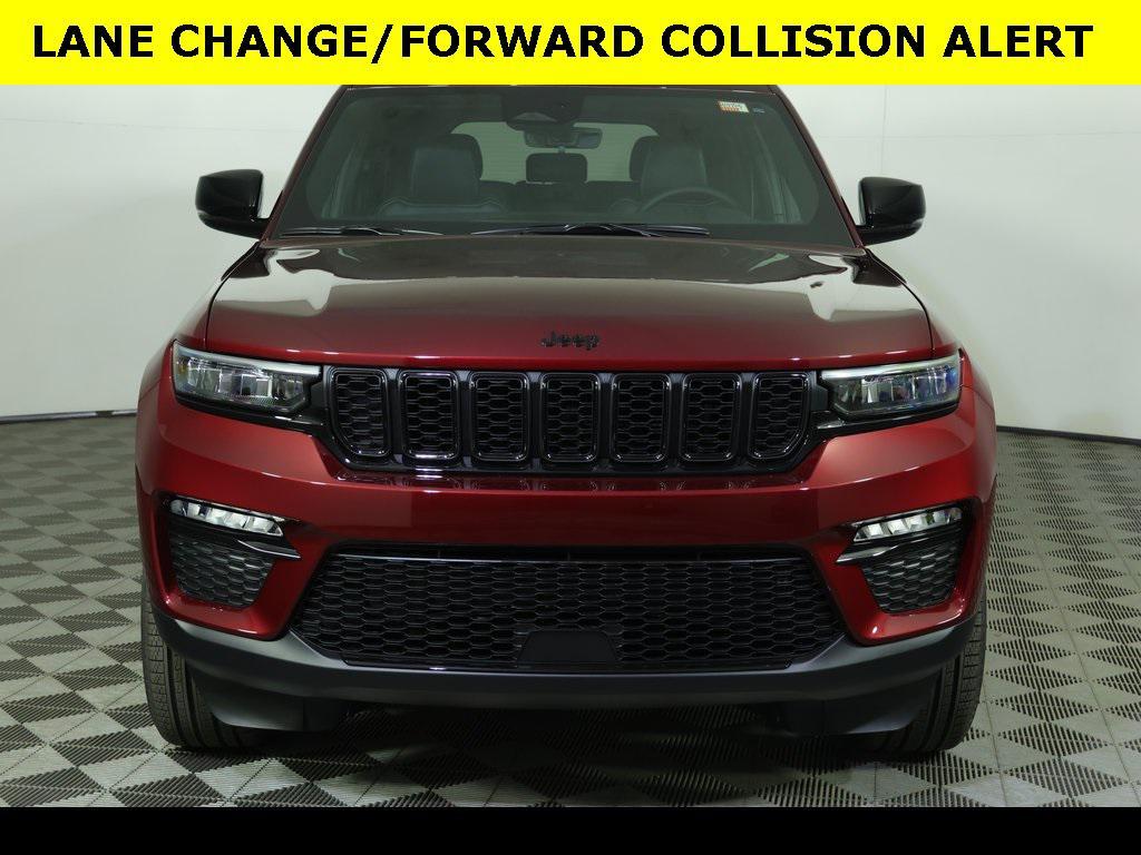new 2025 Jeep Grand Cherokee car, priced at $40,235