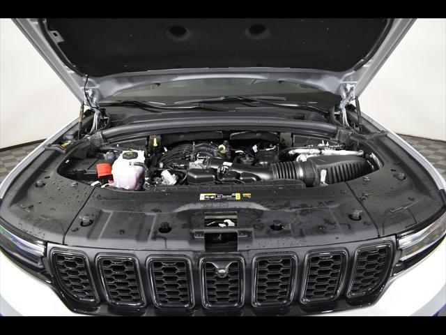 used 2023 Jeep Grand Cherokee car, priced at $35,775