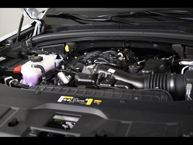 new 2025 Jeep Grand Cherokee L car, priced at $39,872