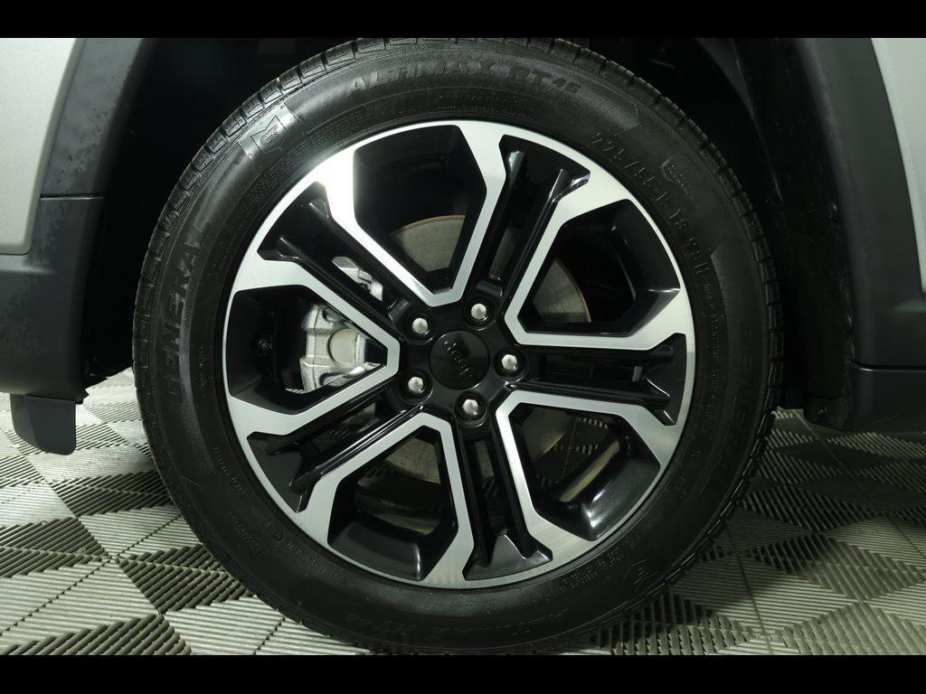 used 2022 Jeep Compass car, priced at $20,000