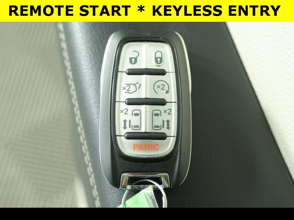 used 2022 Chrysler Pacifica car, priced at $30,923