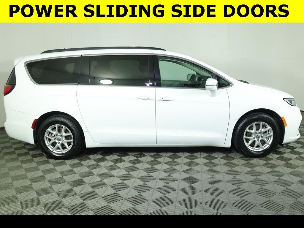 used 2022 Chrysler Pacifica car, priced at $30,923