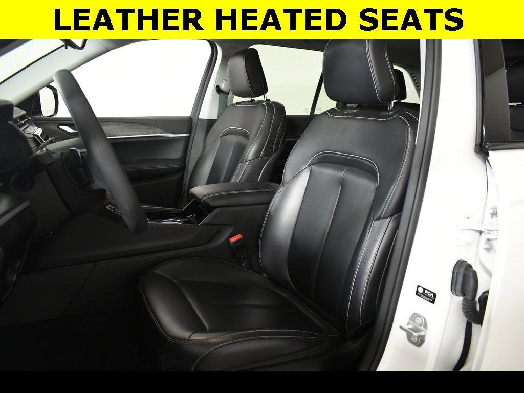 used 2023 Jeep Grand Cherokee car, priced at $38,800