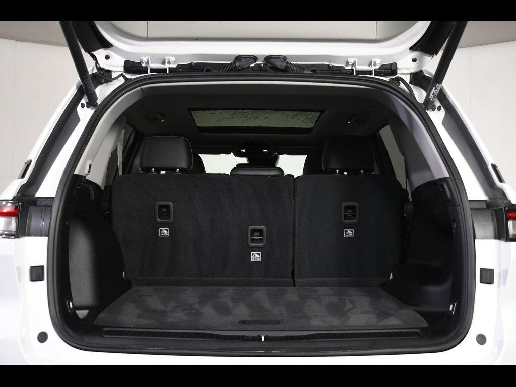 used 2023 Jeep Grand Cherokee car, priced at $38,800