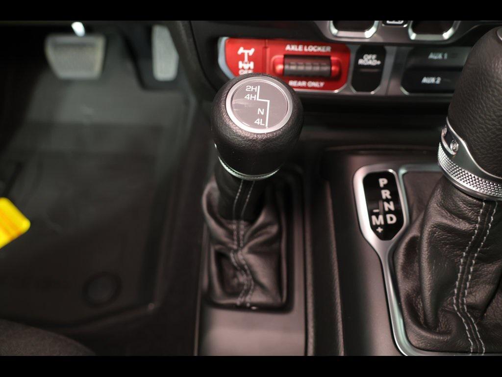 new 2025 Jeep Gladiator car, priced at $46,399