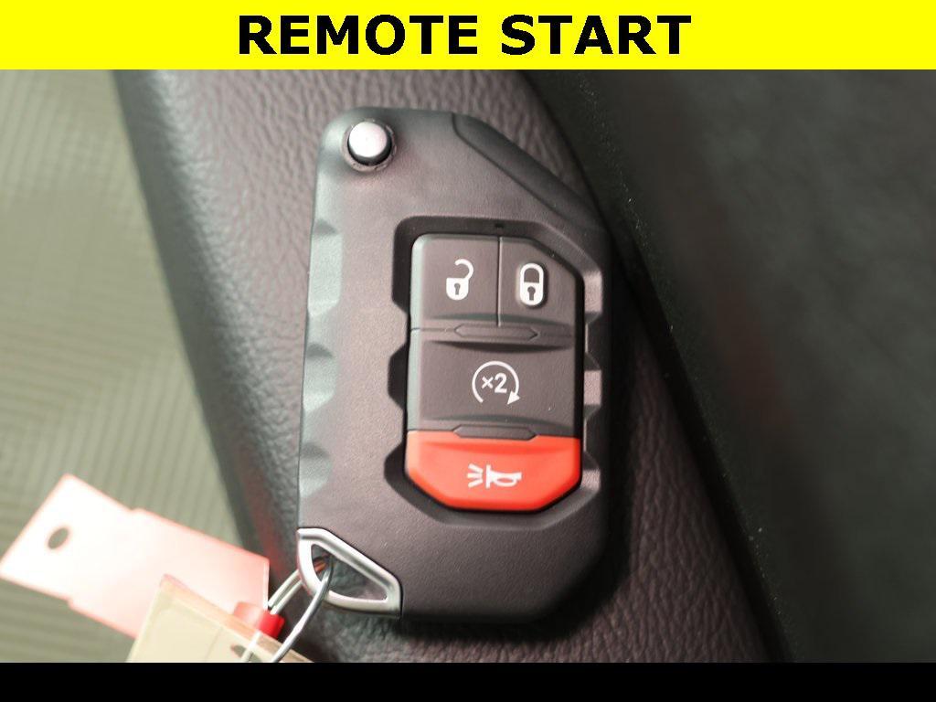 new 2025 Jeep Gladiator car, priced at $46,399