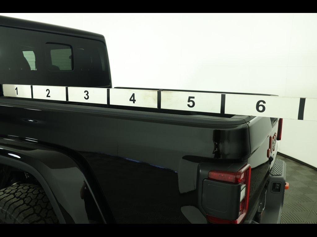 new 2025 Jeep Gladiator car, priced at $46,399