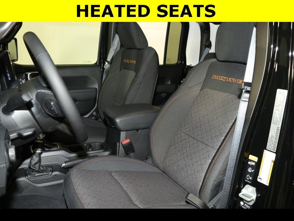 new 2025 Jeep Gladiator car, priced at $46,399