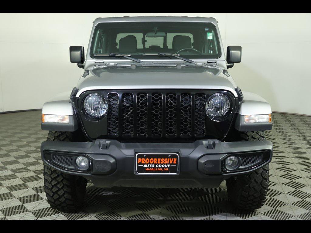 used 2021 Jeep Gladiator car, priced at $32,445