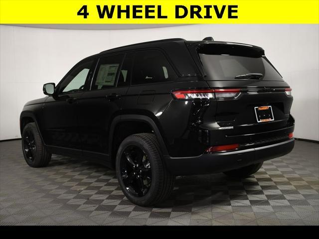 new 2025 Jeep Grand Cherokee car, priced at $47,999