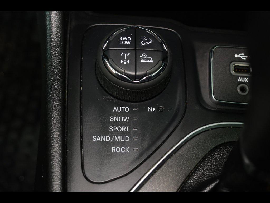 used 2022 Jeep Cherokee car, priced at $23,824