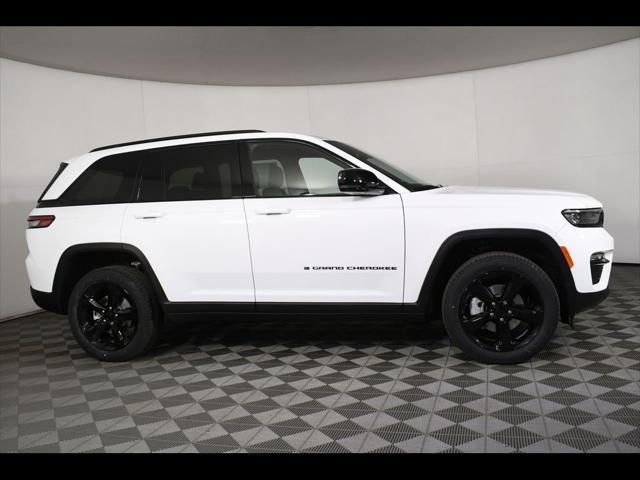 new 2025 Jeep Grand Cherokee car, priced at $48,440