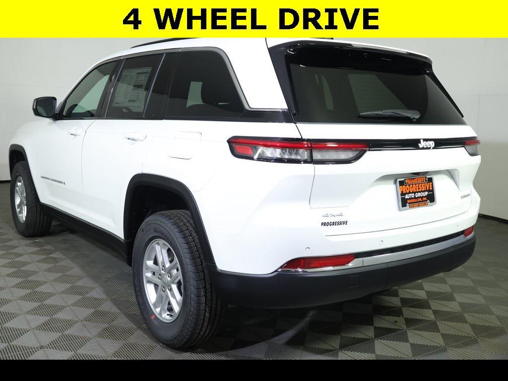 new 2025 Jeep Grand Cherokee car, priced at $30,999