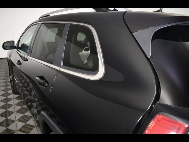 used 2021 Jeep Cherokee car, priced at $25,399