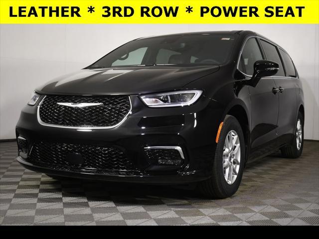 new 2025 Chrysler Pacifica car, priced at $40,145