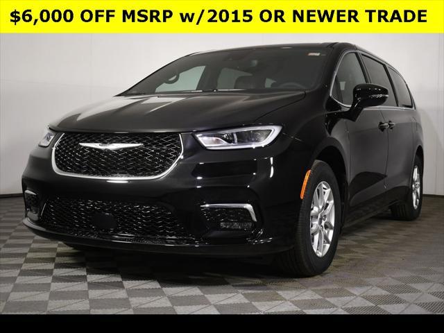 new 2025 Chrysler Pacifica car, priced at $41,582