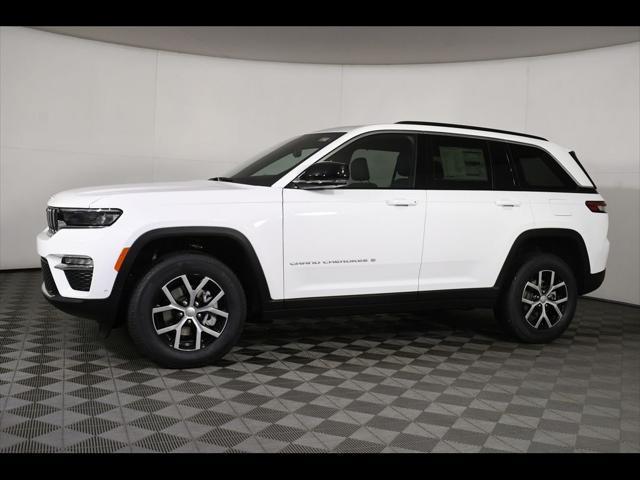 new 2025 Jeep Grand Cherokee car, priced at $48,999