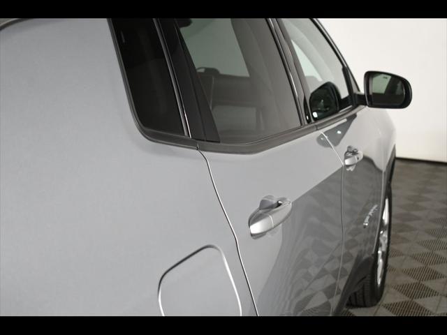 used 2022 Jeep Compass car, priced at $25,354