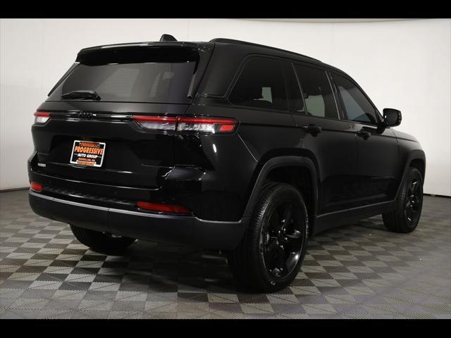 used 2023 Jeep Grand Cherokee car, priced at $37,283