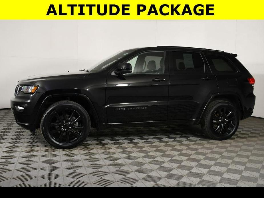 used 2020 Jeep Grand Cherokee car, priced at $28,165