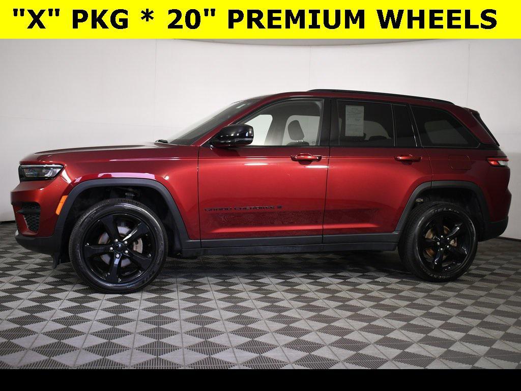 used 2023 Jeep Grand Cherokee car, priced at $31,000