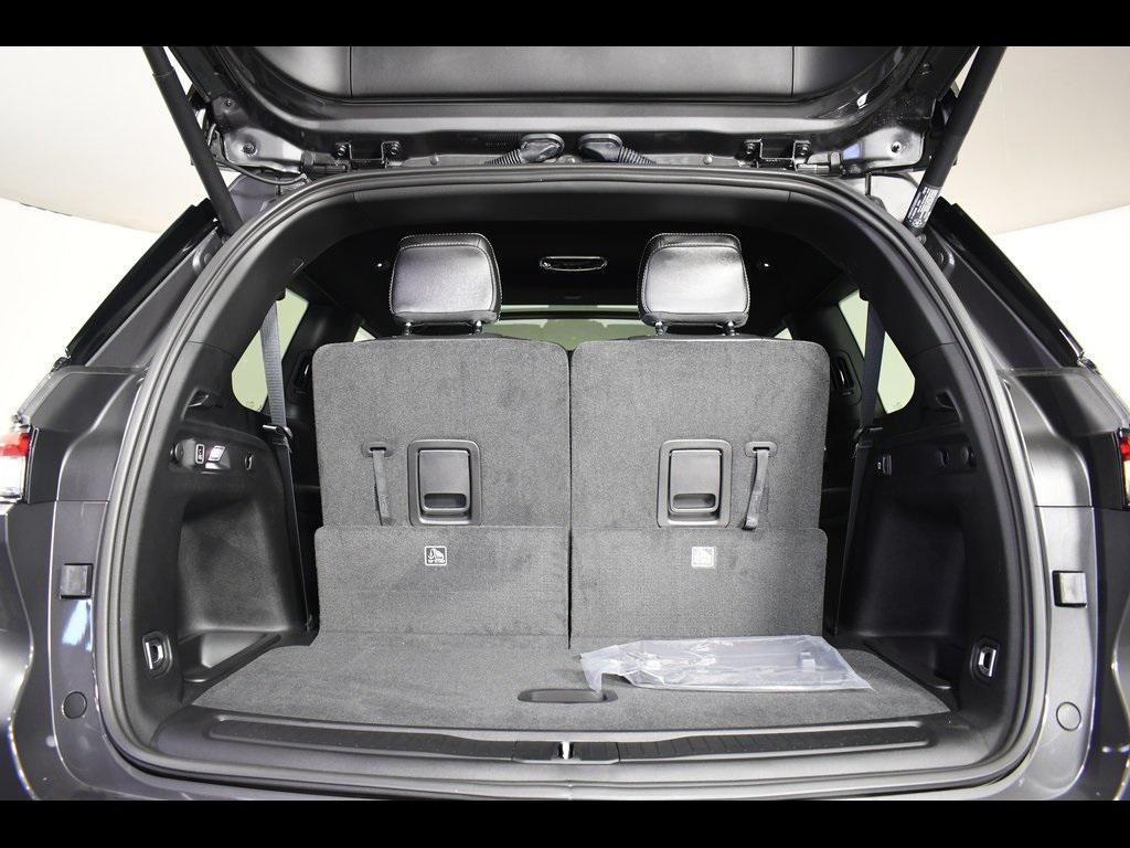new 2025 Jeep Grand Cherokee L car, priced at $53,008