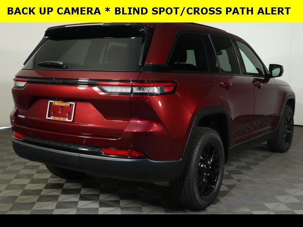 new 2025 Jeep Grand Cherokee car, priced at $40,733