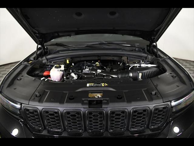 used 2023 Jeep Grand Cherokee car, priced at $35,658