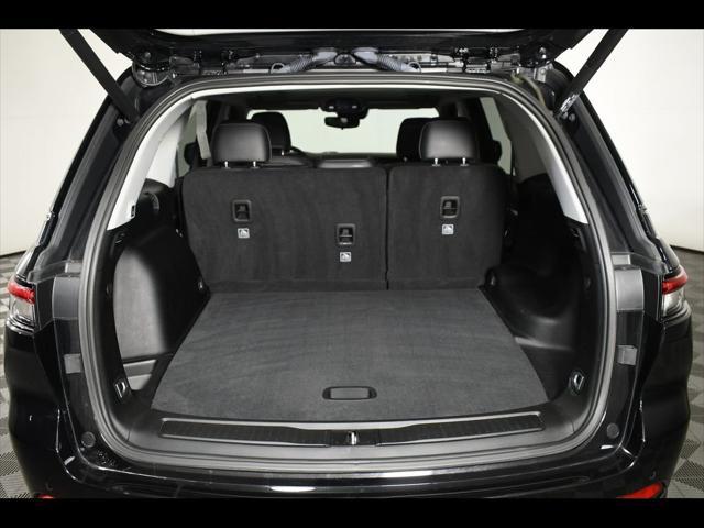 used 2023 Jeep Grand Cherokee car, priced at $35,658