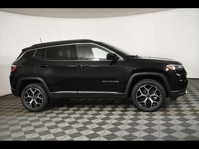 new 2025 Jeep Compass car, priced at $31,999