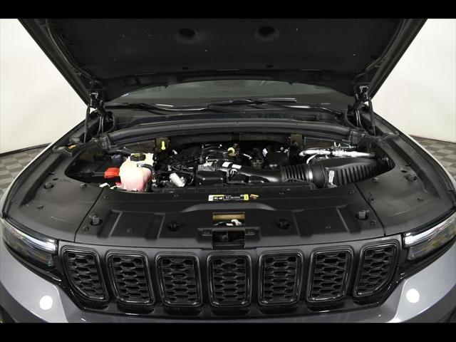 used 2022 Jeep Grand Cherokee car, priced at $31,725