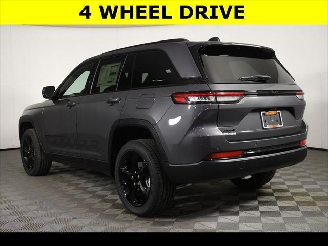 new 2025 Jeep Grand Cherokee car, priced at $44,675