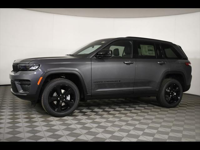 new 2025 Jeep Grand Cherokee car, priced at $43,999