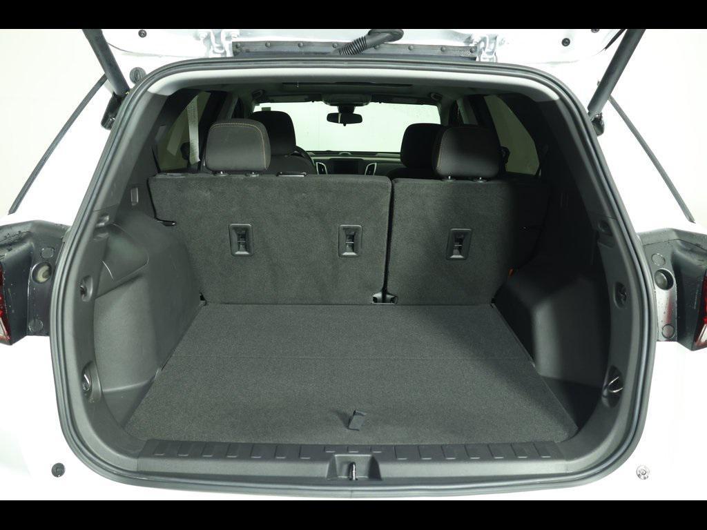 used 2022 Chevrolet Equinox car, priced at $25,238
