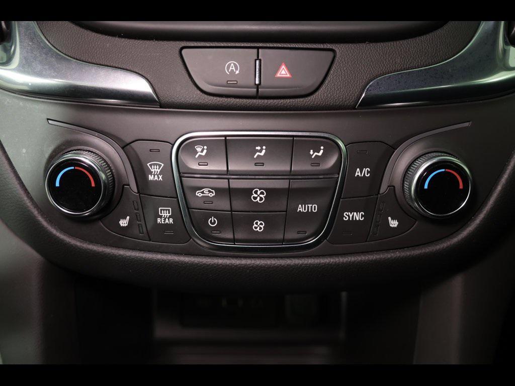 used 2022 Chevrolet Equinox car, priced at $25,238